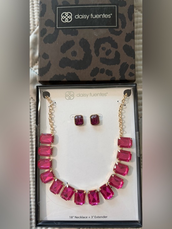 Daisy Fuentes Jewelry - Daisy Fuentes Hot Pink Crystal Necklace with Matching Studs